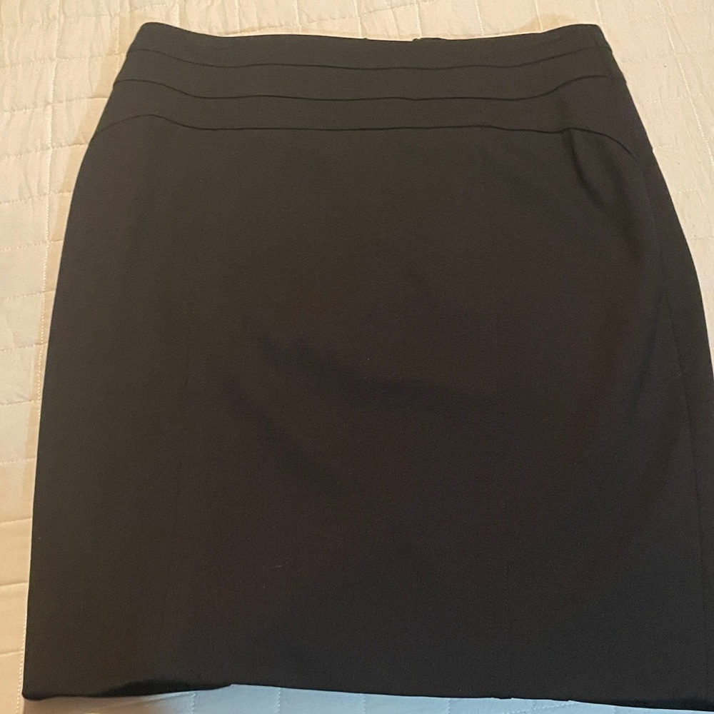 Geometric Patterned Jacket with Crochet Details - image 5